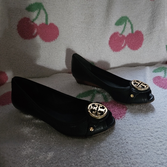 Tory Burch open toe leather wedges - Picture 7 of 12